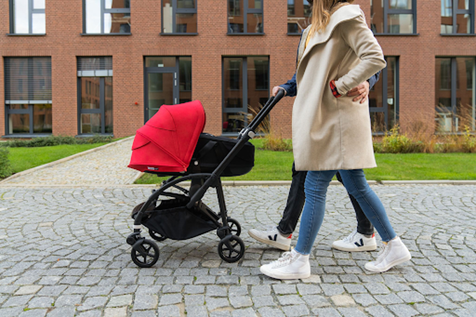 La importancia del capazo durante el paseo con el bebéBlog sobre